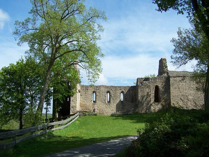 Ein Teil der Burgruine